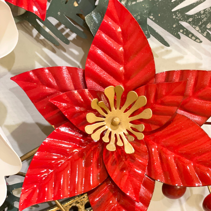 s262 red & white flower