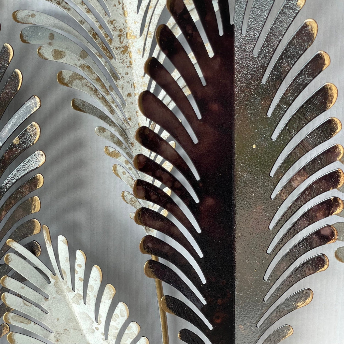 s243 ellegant leaf