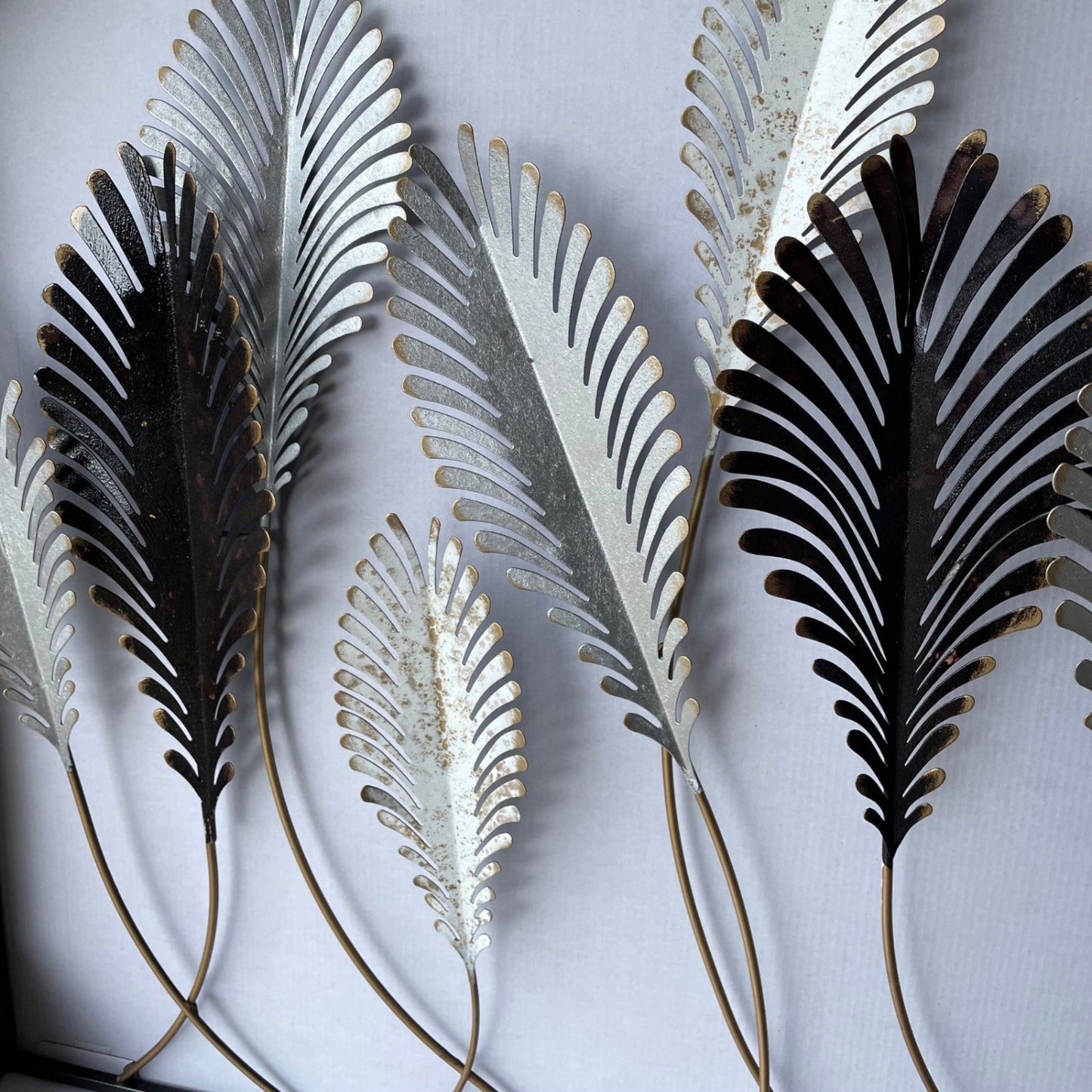 s243 ellegant leaf