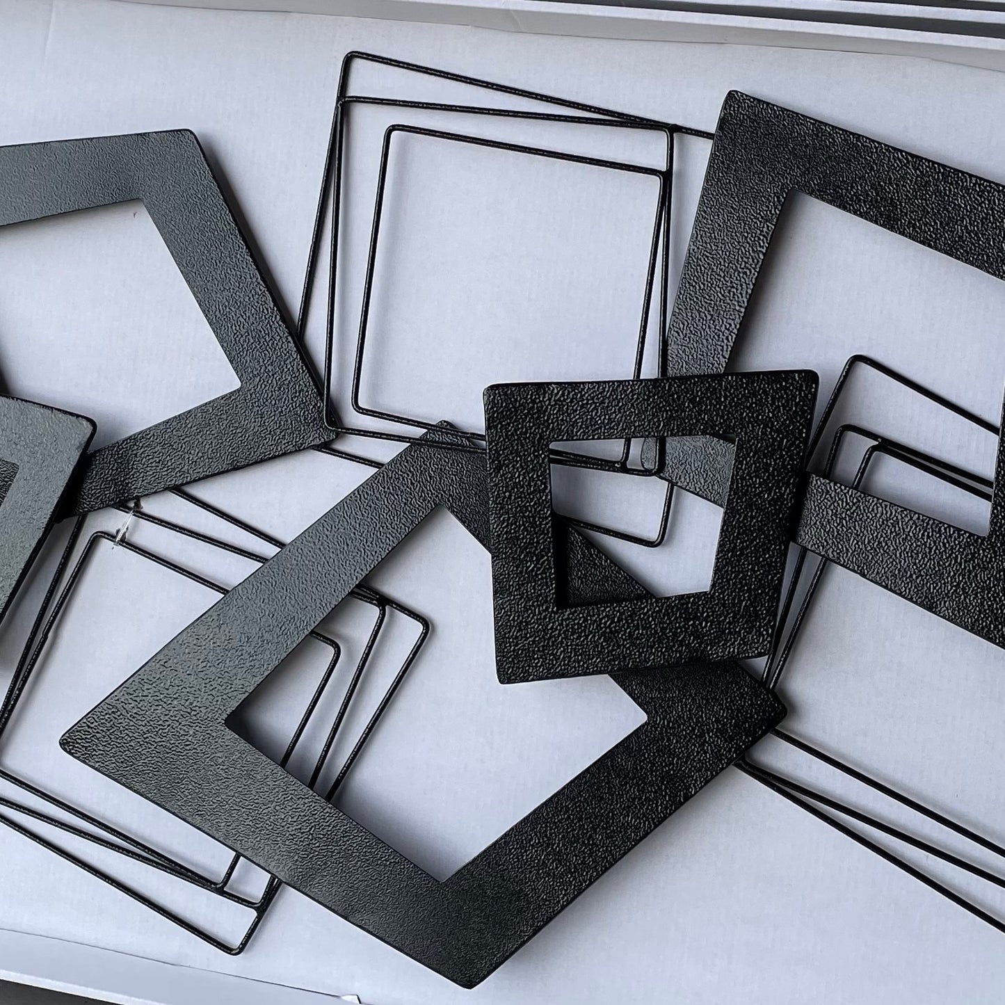 s246 black square