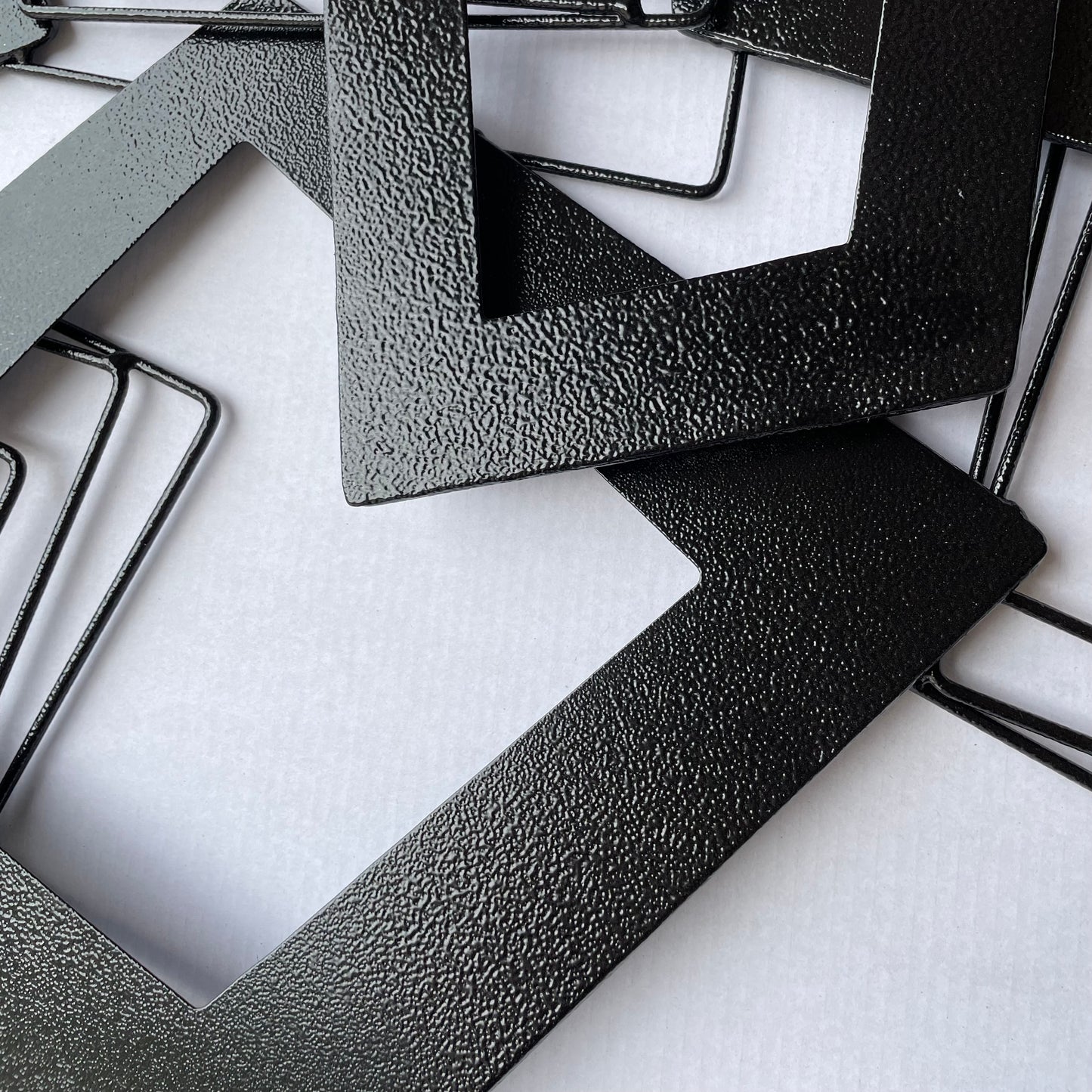 s246 black square