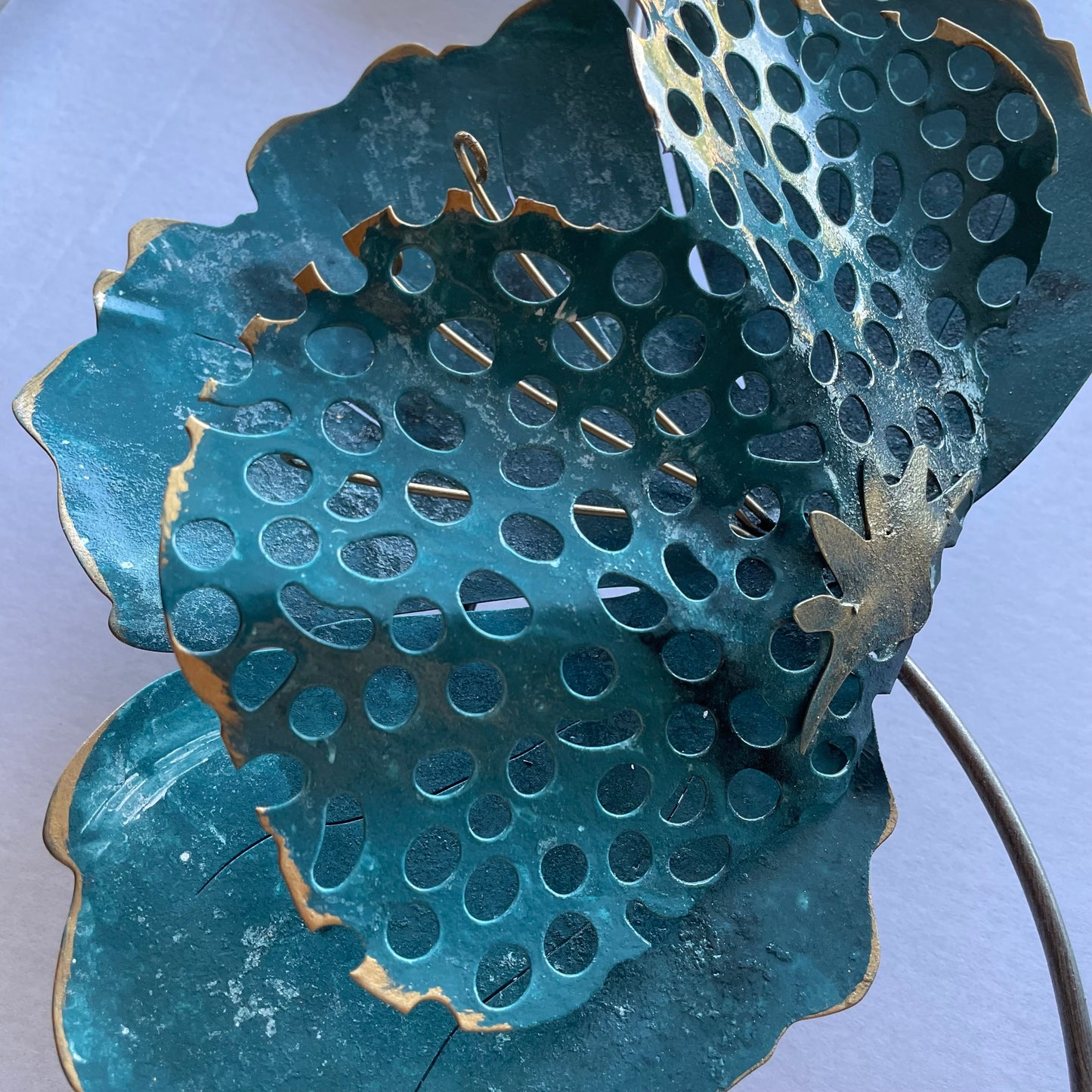 s074 blue flower