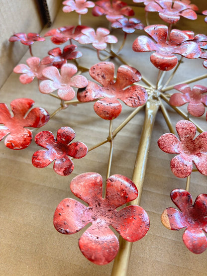 S238｜再販アイアン置き型 小さな花を散りばめた ピンクが可愛い壁飾り・インテリアオブジェ【SAKURADA】