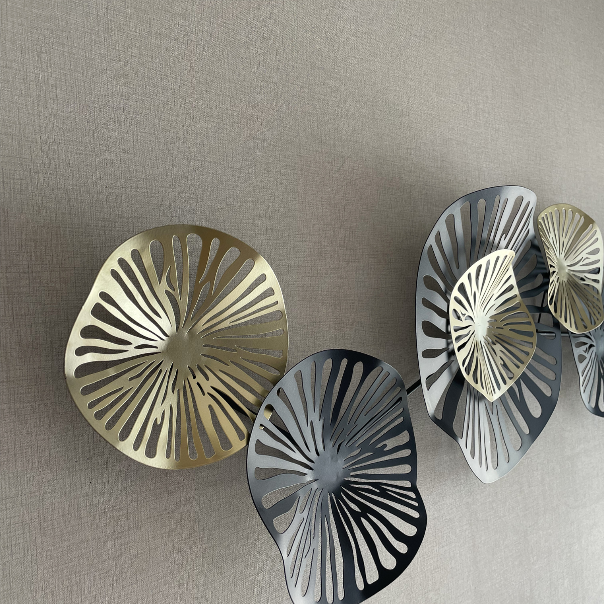 S019P｜プレミアムシリーズ｜壁に美しく映える和モダンアイアン〖SAKURADA〗