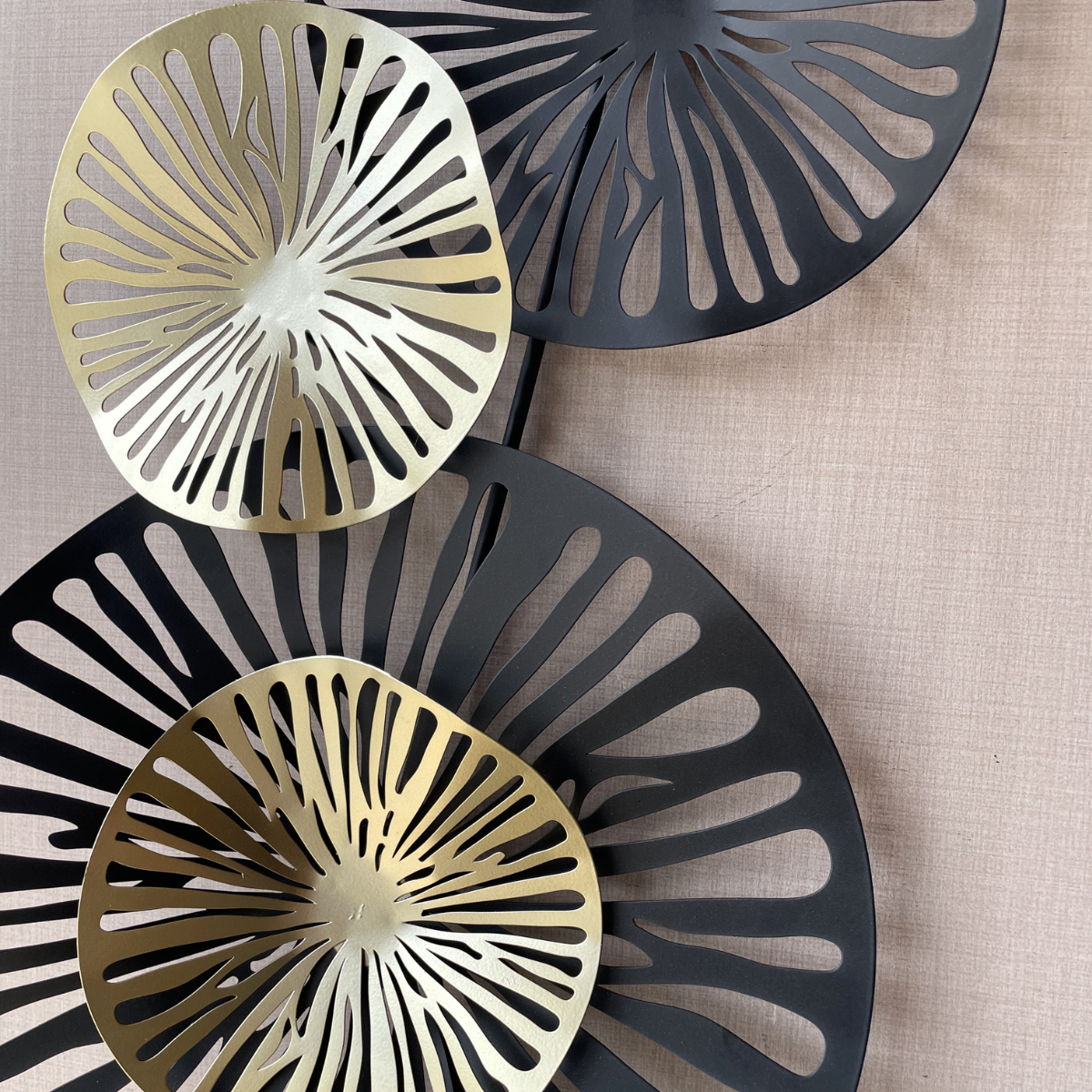 S019P｜プレミアムシリーズ｜壁に美しく映える和モダンアイアン〖SAKURADA〗