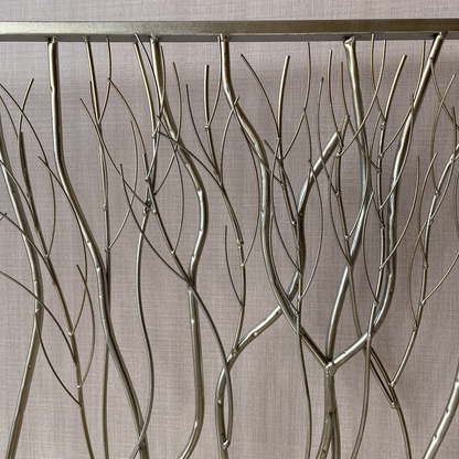 S021P｜シルバーが映えるモダン壁飾り｜洗練された空間を演出するアイアンウォールアート〖SAKURADA〗