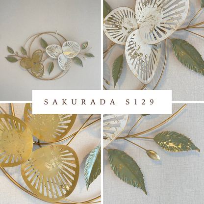 S129｜アイアン壁飾り ホワイトフラワー×ゴールド｜軽やかに、上品に空間をアップグレード【SAKURADA】