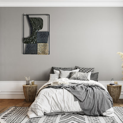 S271｜アイアン壁飾り・深緑×黒×金が映える超個性派モダンアート【SAKURADA】